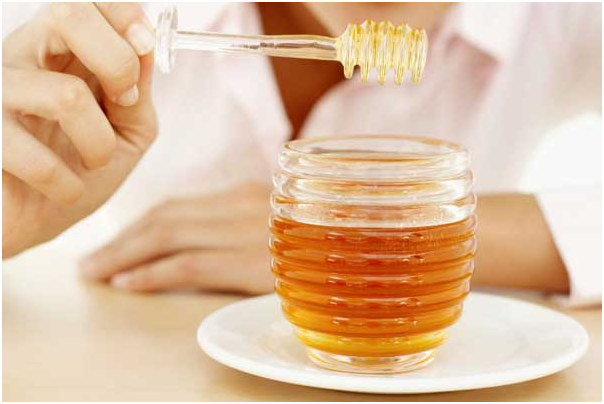 خواص درمانی عسل فوراور برای کک و مک